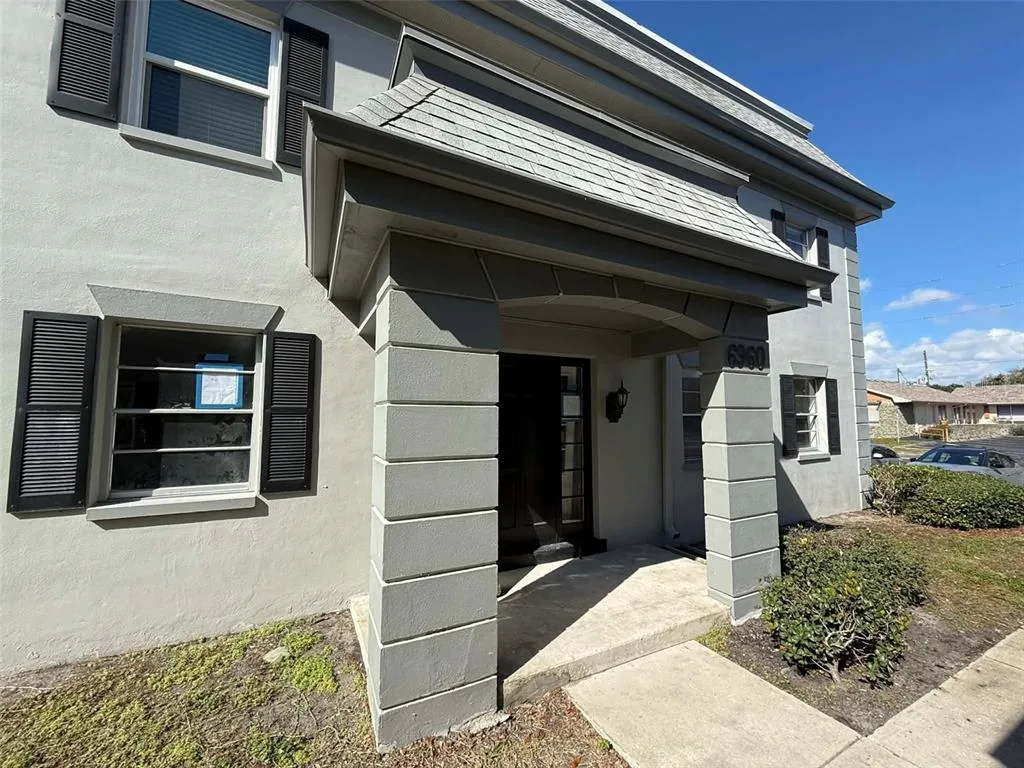 6960 SUNSET DRIVE S # 2B, SOUTH PASADENA, FL 33707