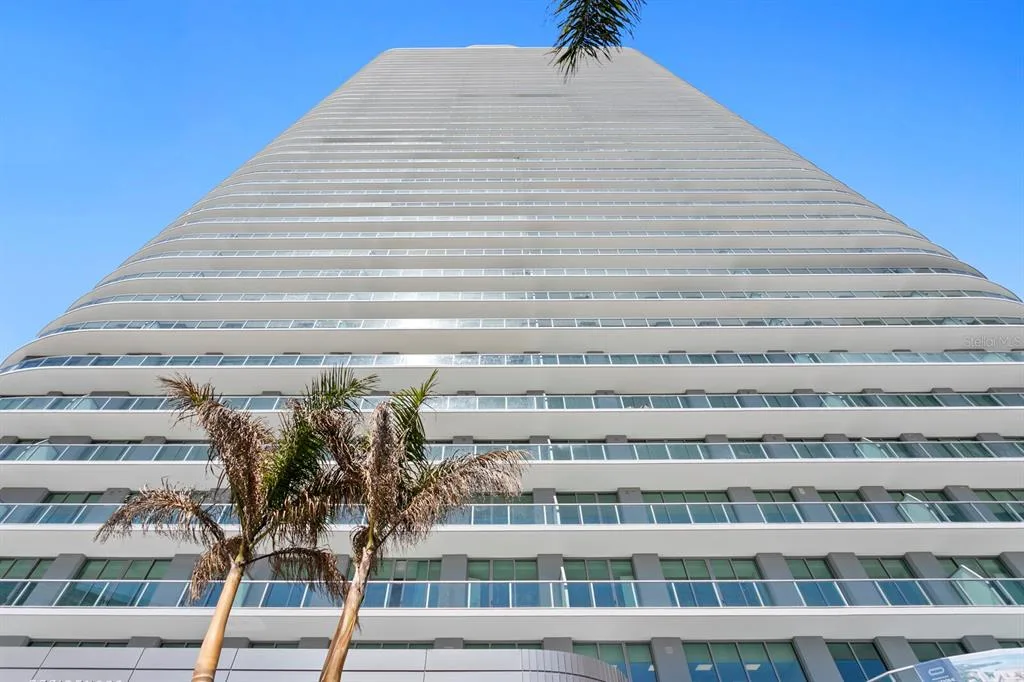 400 CENTRAL AVENUE # 1704, ST PETERSBURG, FL 33701