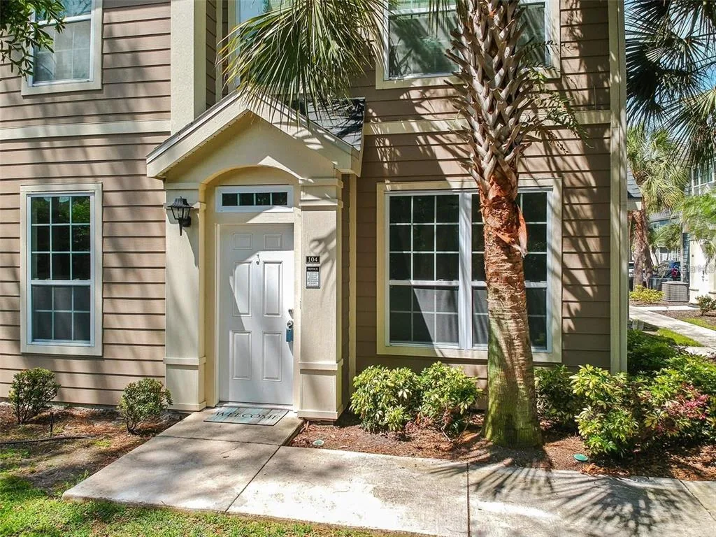 5571 ROSEHILL ROAD # 104, SARASOTA, FL 34233