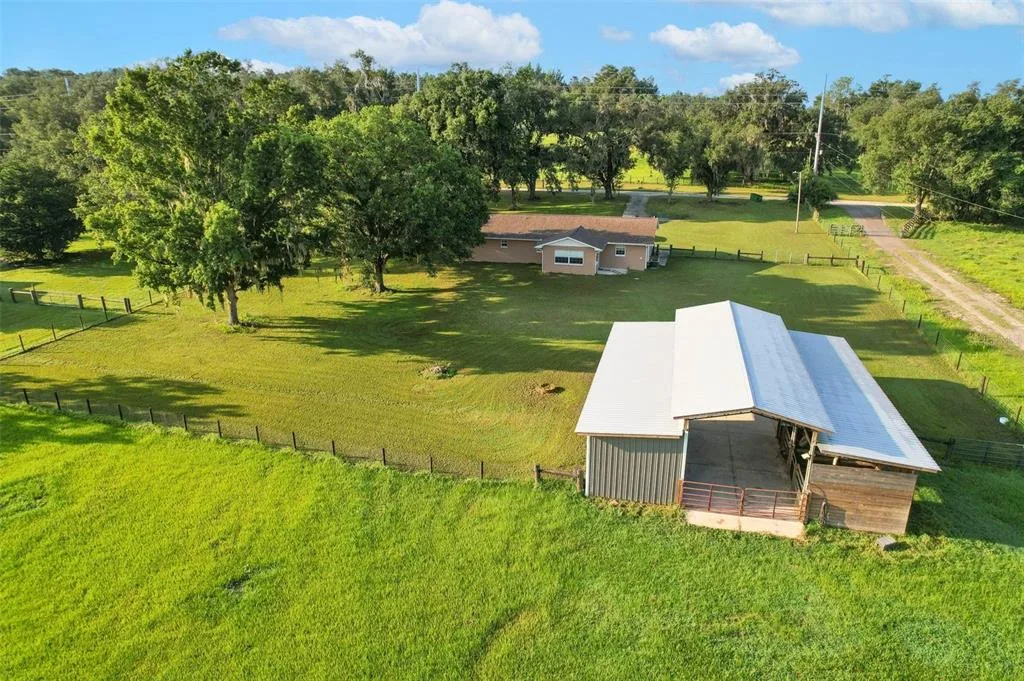 16520 SPRING VALLEY ROAD, DADE CITY, FL 33523