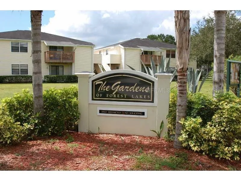 127 CAMPHOR CIRCLE # D, OLDSMAR, FL 34677