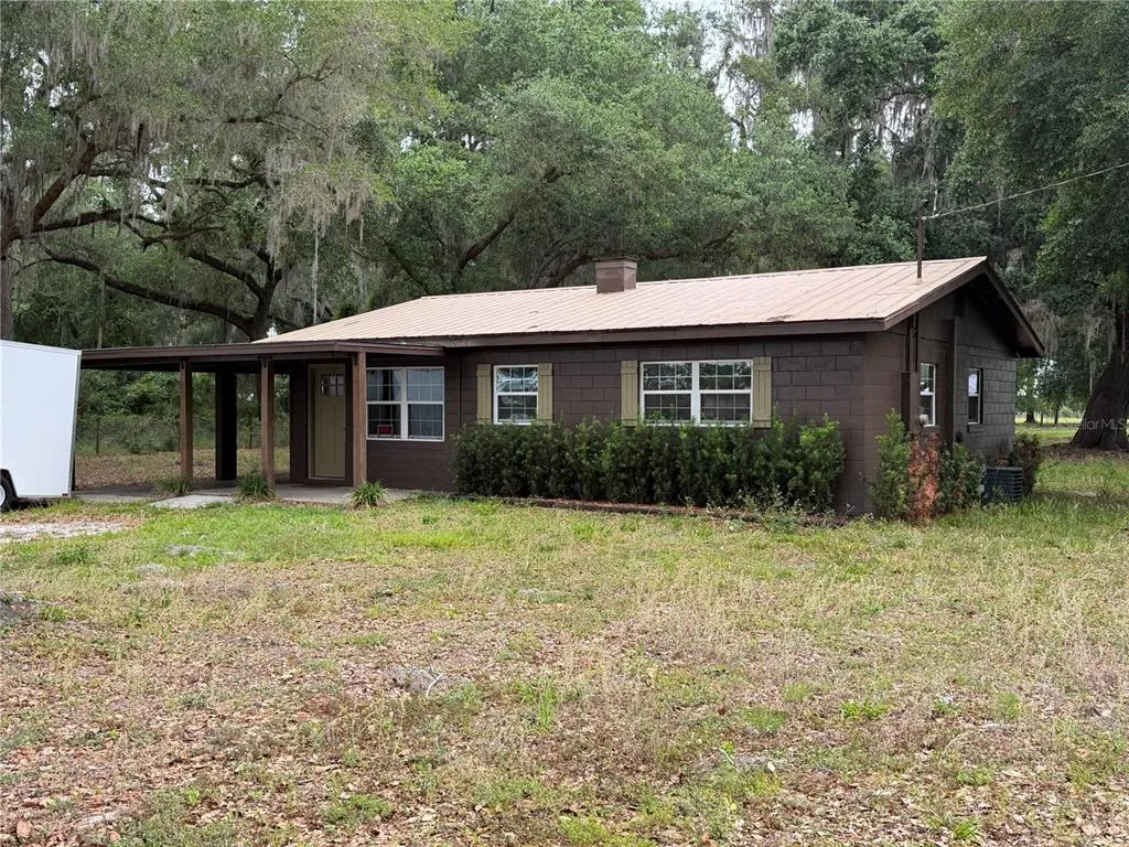 2748 CR 543, SUMTERVILLE, FL 33585