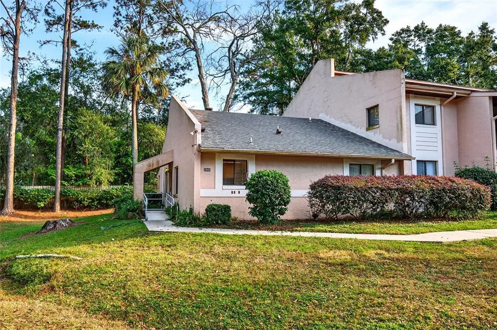 2945 SW 32ND AVENUE # D6, OCALA, FL 34474