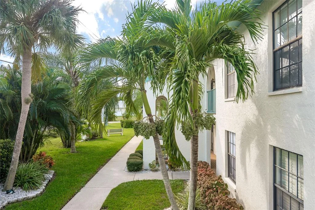 1730 MANASOTA BEACH ROAD # 207, ENGLEWOOD, FL 34223