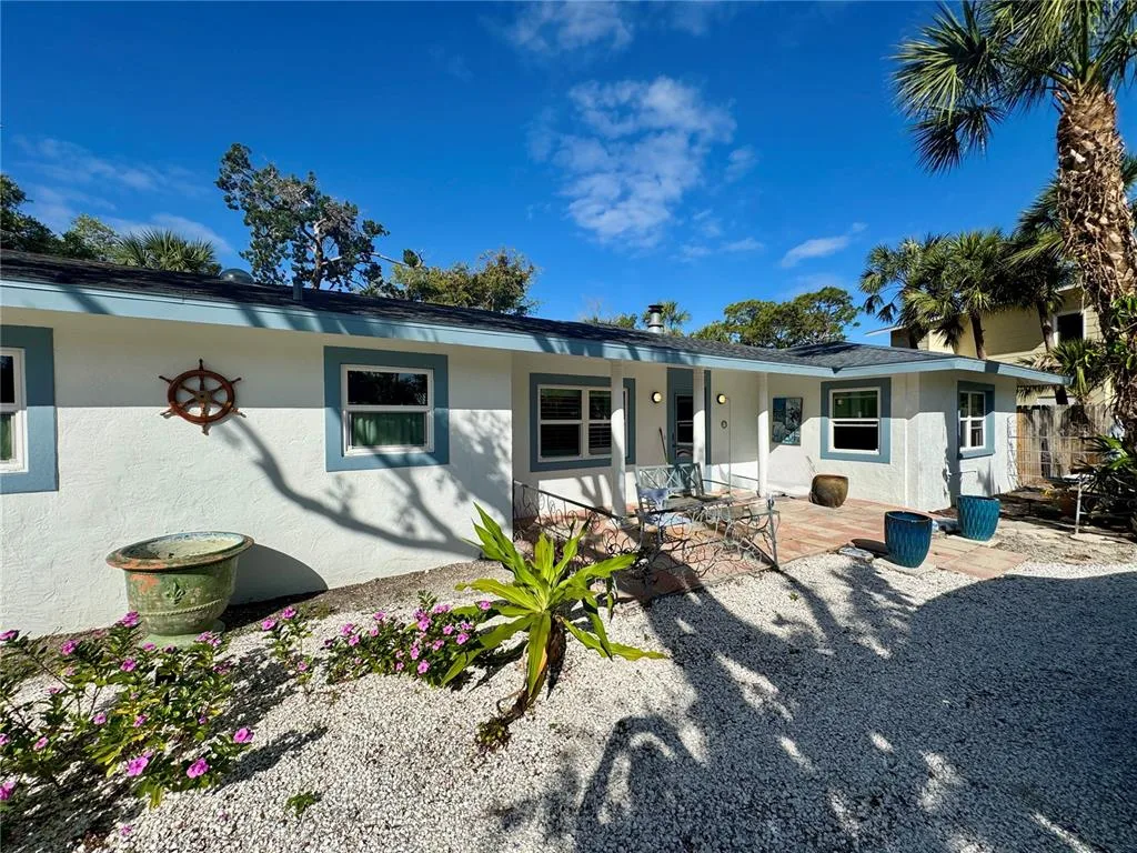 7372 MELALEUCA WAY, SARASOTA, FL 34242