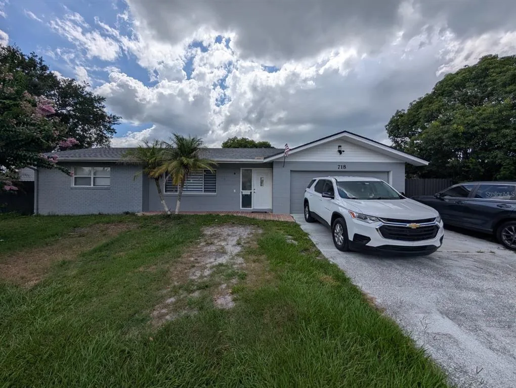 718 PARK MANOR DRIVE, ORLANDO, FL 32825