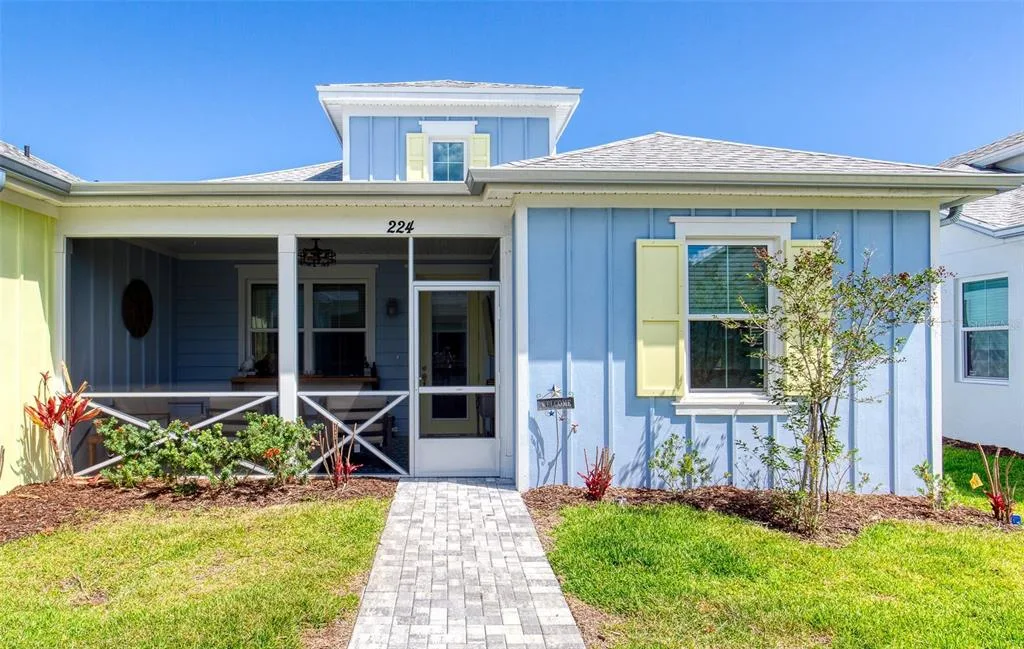 224 GYPSY PALACE LANE, DAYTONA BEACH, FL 32124
