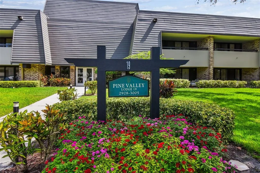 36750 US HIGHWAY 19 N # 19213, PALM HARBOR, FL 34684