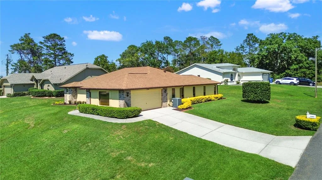 12001 GRANADA PLACE, WEEKI WACHEE, FL 34614