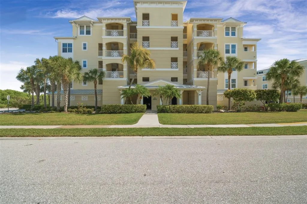 8561 AMBERJACK CIRCLE # 302, ENGLEWOOD, FL 34224