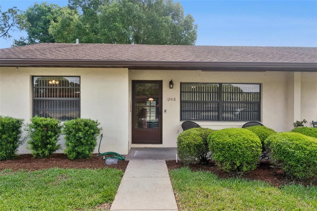 12418 ORANGEWOOD CIRCLE, TAVARES, FL 32778