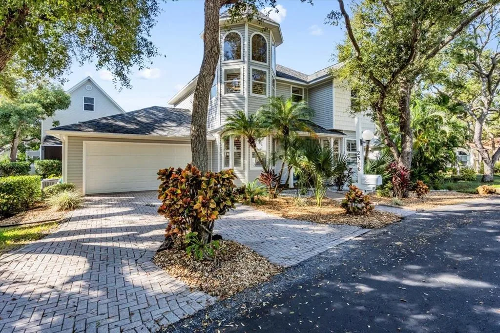 2306 64TH STREET W, BRADENTON, FL 34209