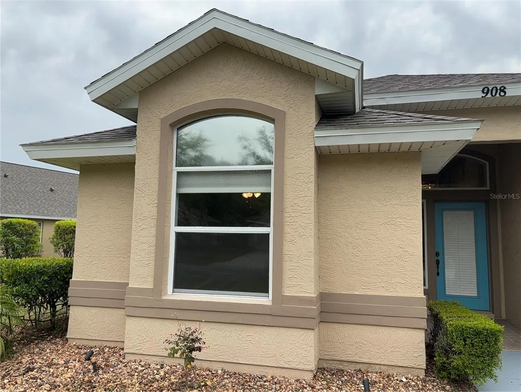 908 WOODSTREAM LANE, ORMOND BEACH, FL 32174