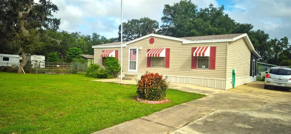 18845 SE 18TH PLACE, SILVER SPRINGS, FL 34488
