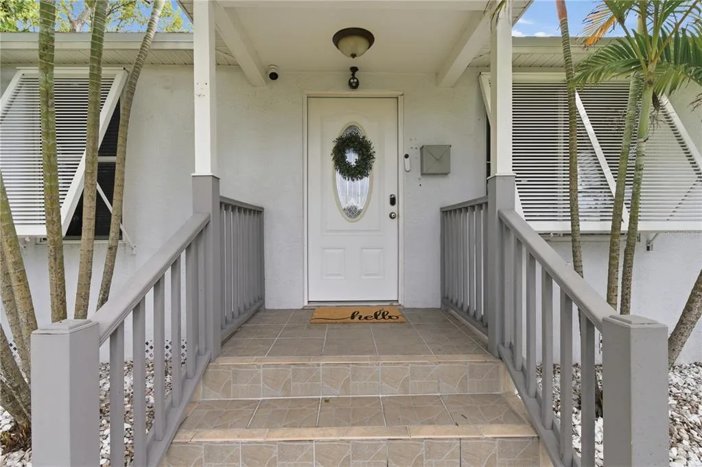 2710 16TH AVENUE N, ST PETERSBURG, FL 33713