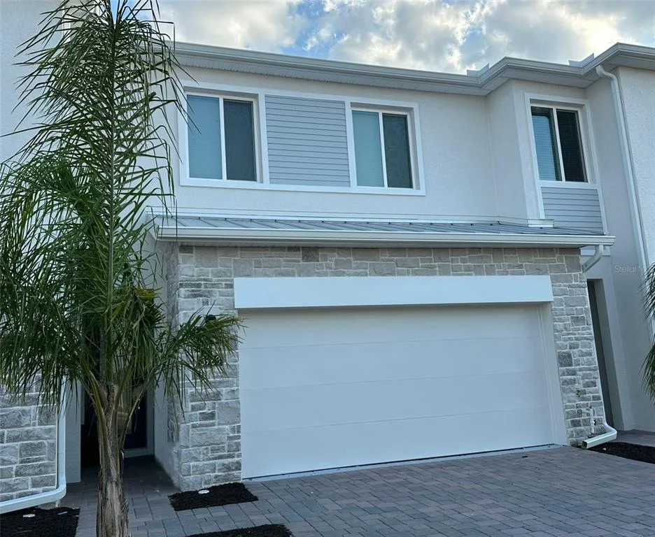 225 BOGEY DRIVE, DAVENPORT, FL 33896