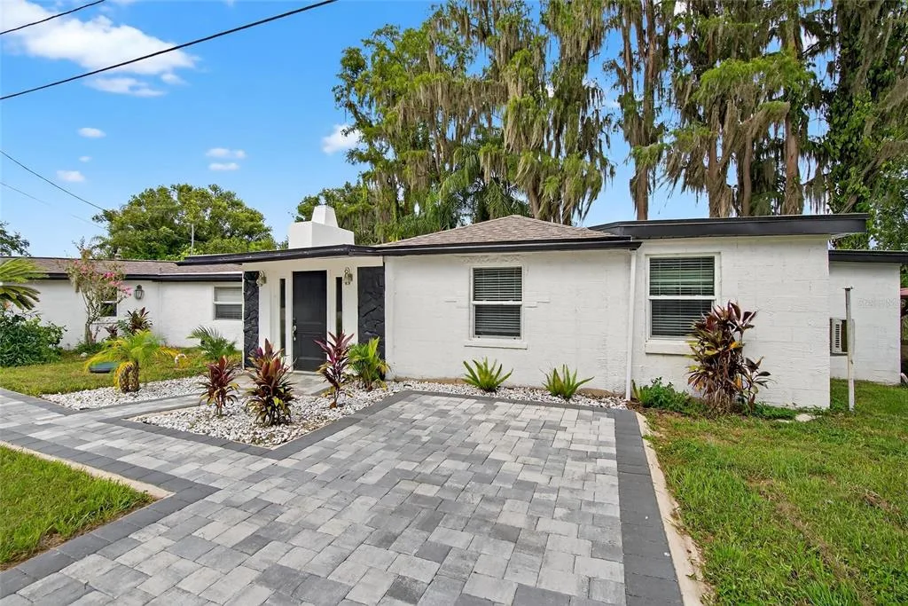 5028 SCHOOL ROAD, LAND O LAKES, FL 34638