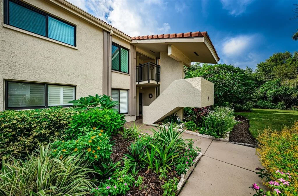 6382 PALMA DEL MAR BOULEVARD S # 222, ST PETERSBURG, FL 33715