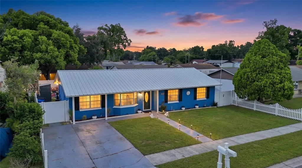1206 TULIPWOOD DRIVE, SEFFNER, FL 33584