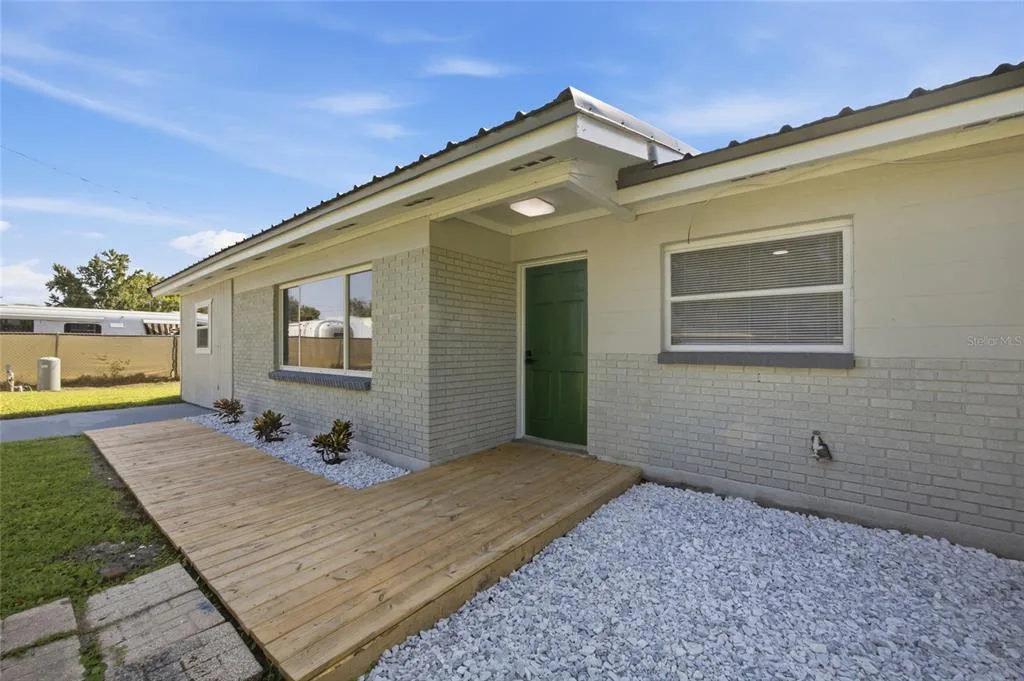 3502 LILES LANE, PLANT CITY, FL 33563