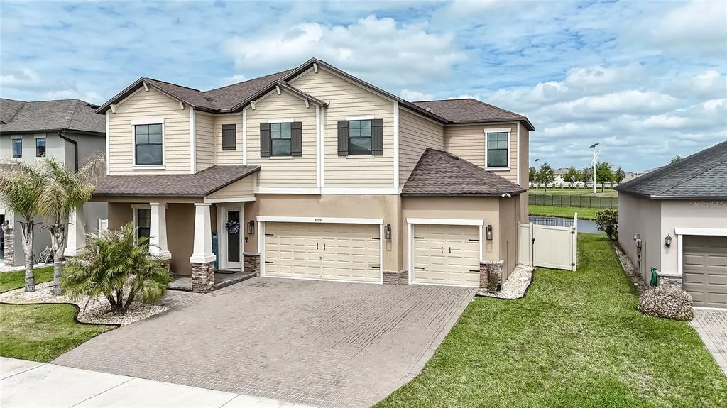 8099 LAGO MIST WAY, WESLEY CHAPEL, FL 33545