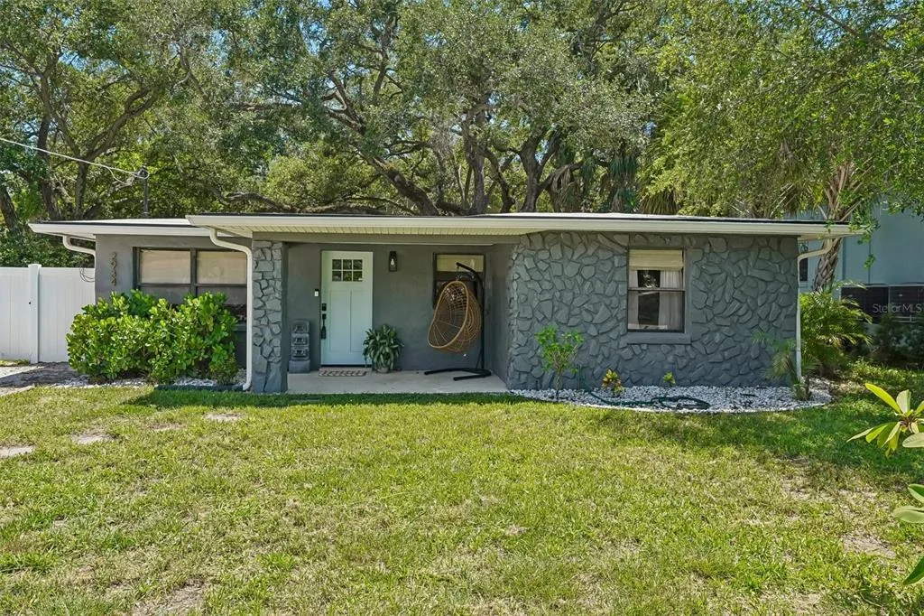 2934 W ELLIS DRIVE, TAMPA, FL 33611